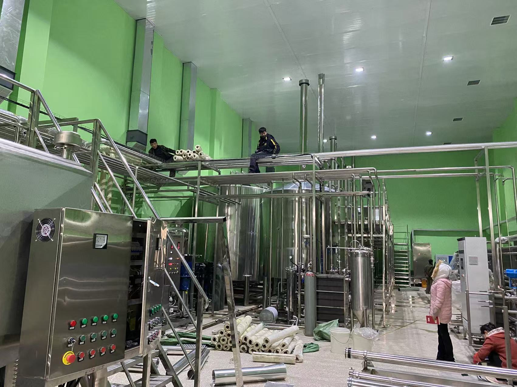 金沙精酿啤酒设备厂—精酿啤酒设备制造：传承工艺与创新科技的交融